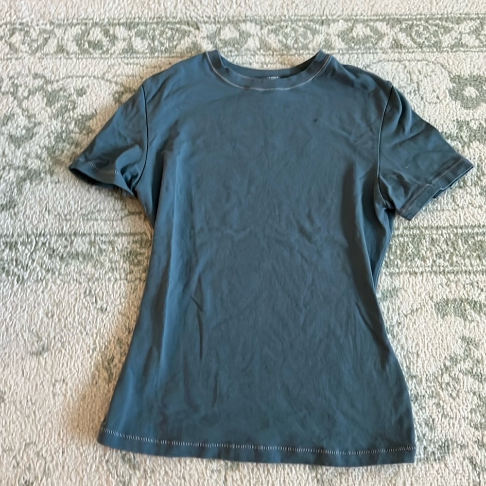 Skims Shirt
